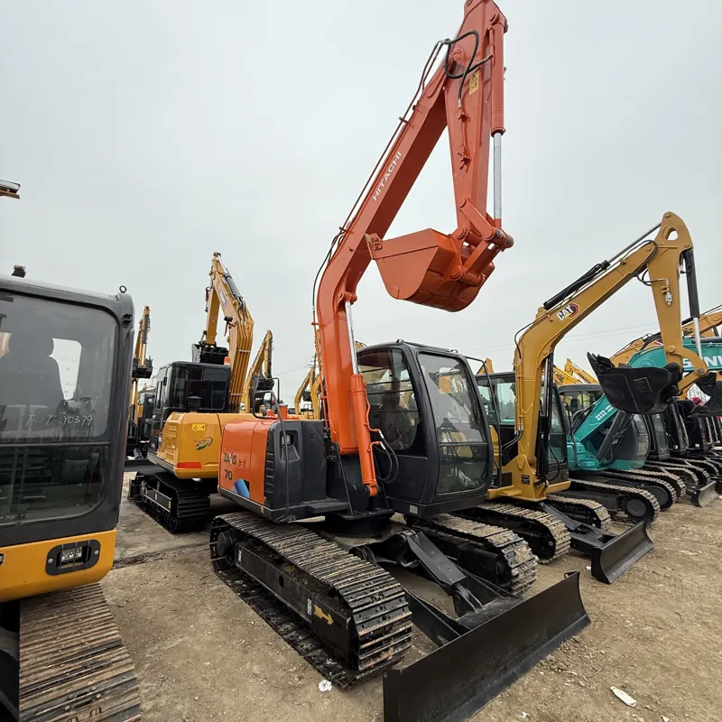 Used hitachi ZX70  excavator