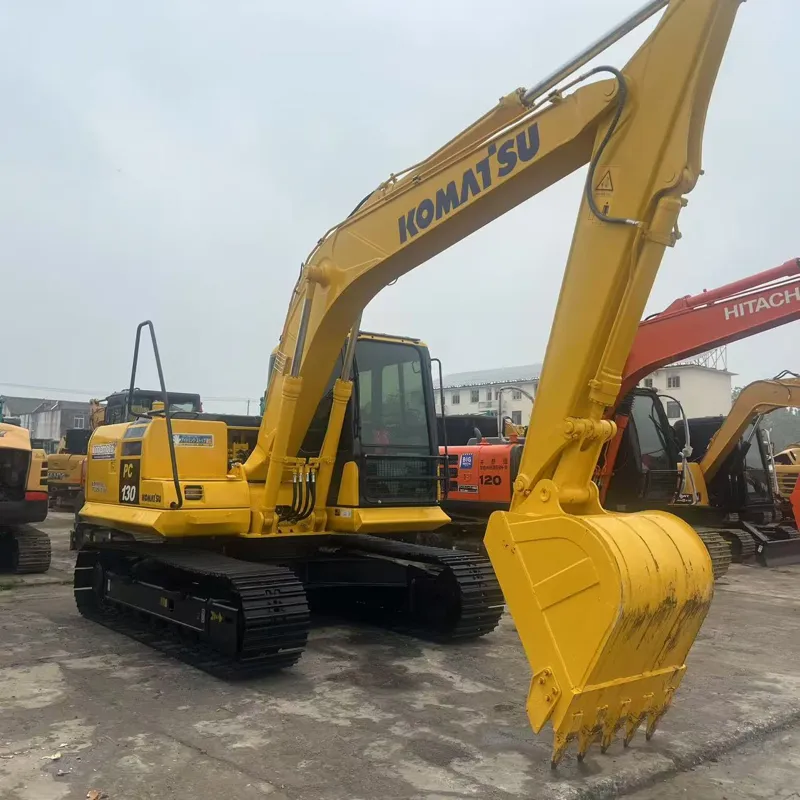 Used komatsu 130-7 Excavator