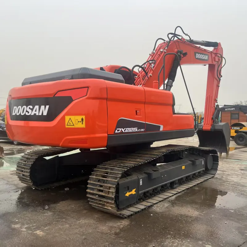 Used Doosan DX225-9 Excavator