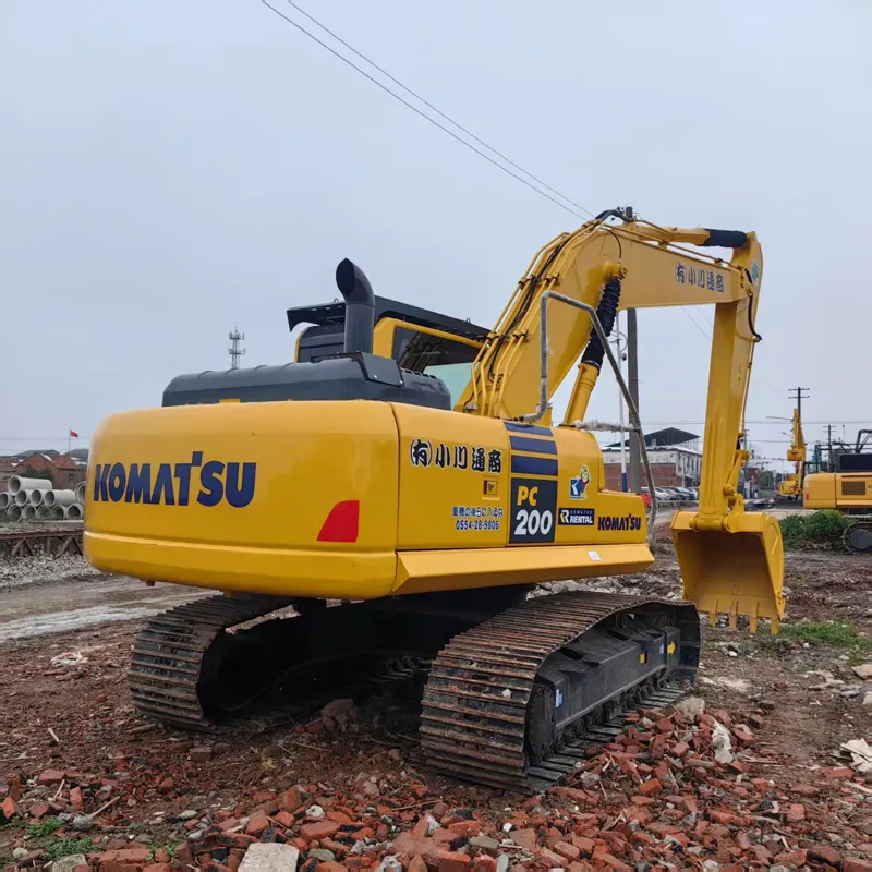 Used Komatsu 200-8 excavator
