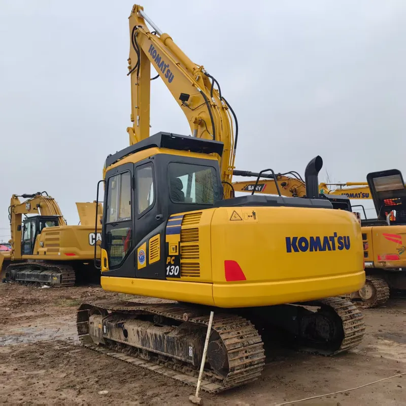 Used komatsu 130-7 Excavator
