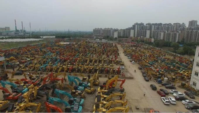 Second-hand excavator