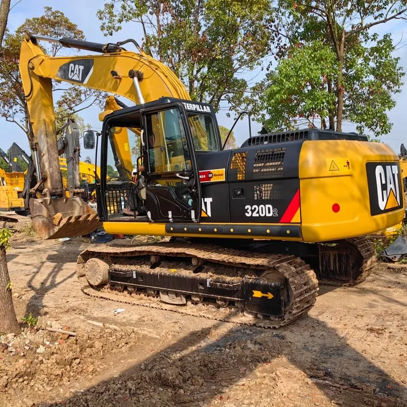 Used caterpillar 320D2 Excavator
