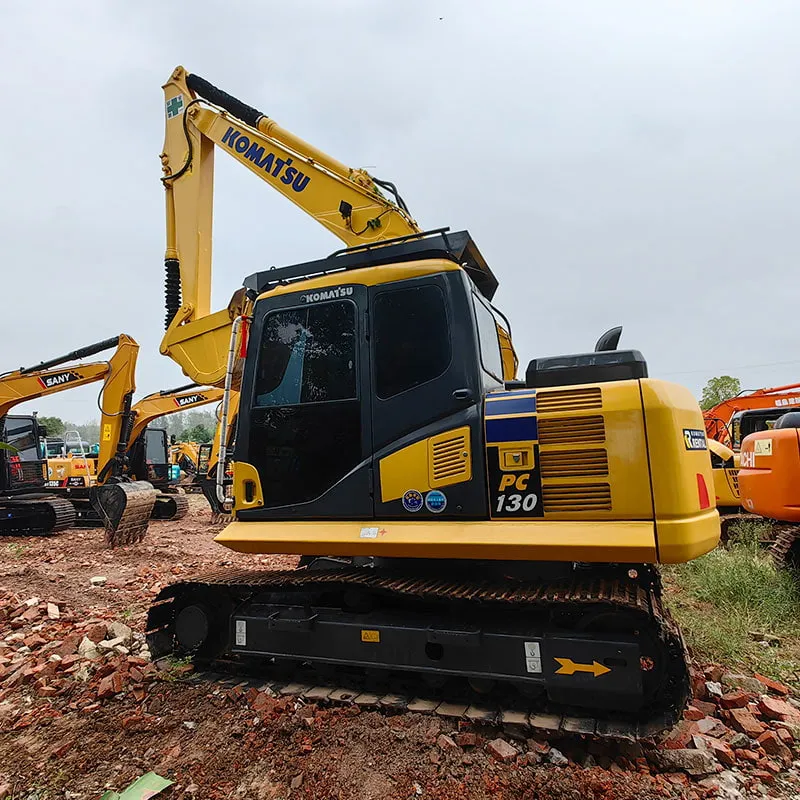Used komatsu 130-7 Excavator