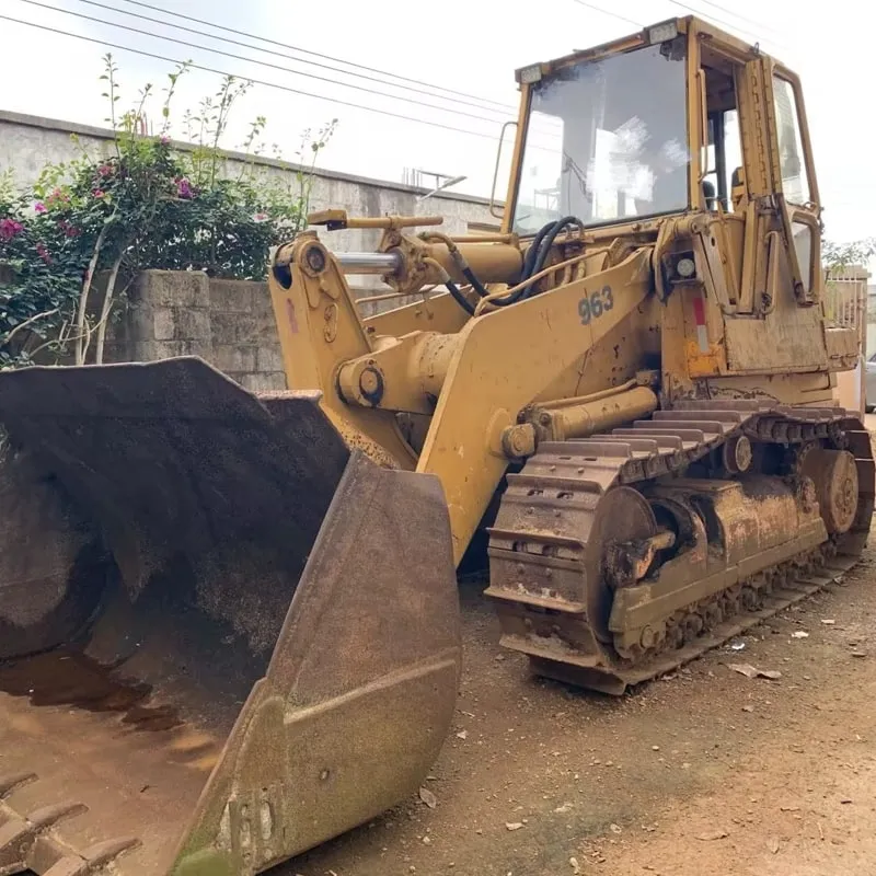 Used caterpillar 963 Loader
